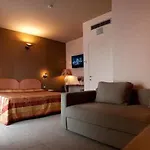 Sph 3*
